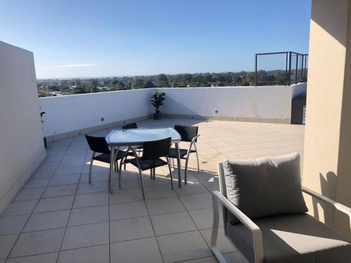 Grand Mercure Allegra Харві-Бей Екстер'єр фото Rooftop terrace