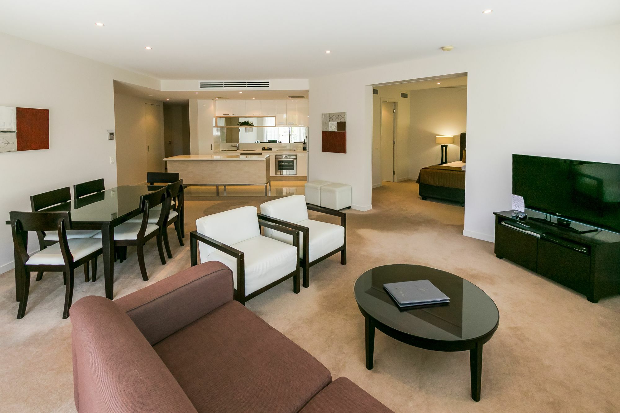 Grand Mercure Allegra Харві-Бей Екстер'єр фото A typical apartment at the hotel